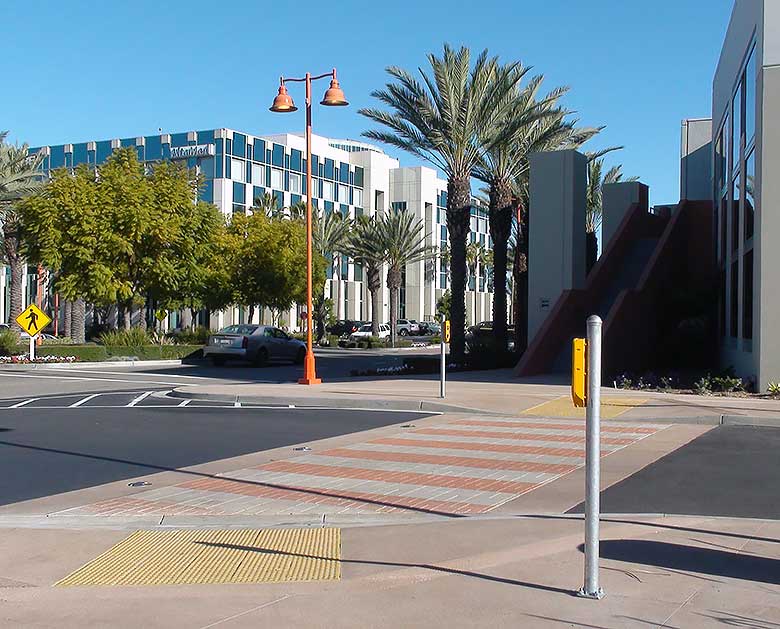 Crosswalk Systems Provide Shopper Safety To LA Outlets